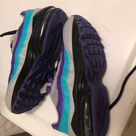 Nike Air Max 95 - Picture 3 of 3